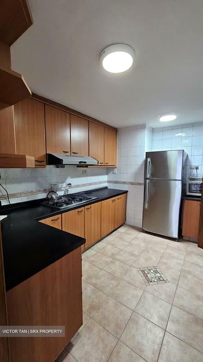 Eastvale (D18), Condominium #578314571